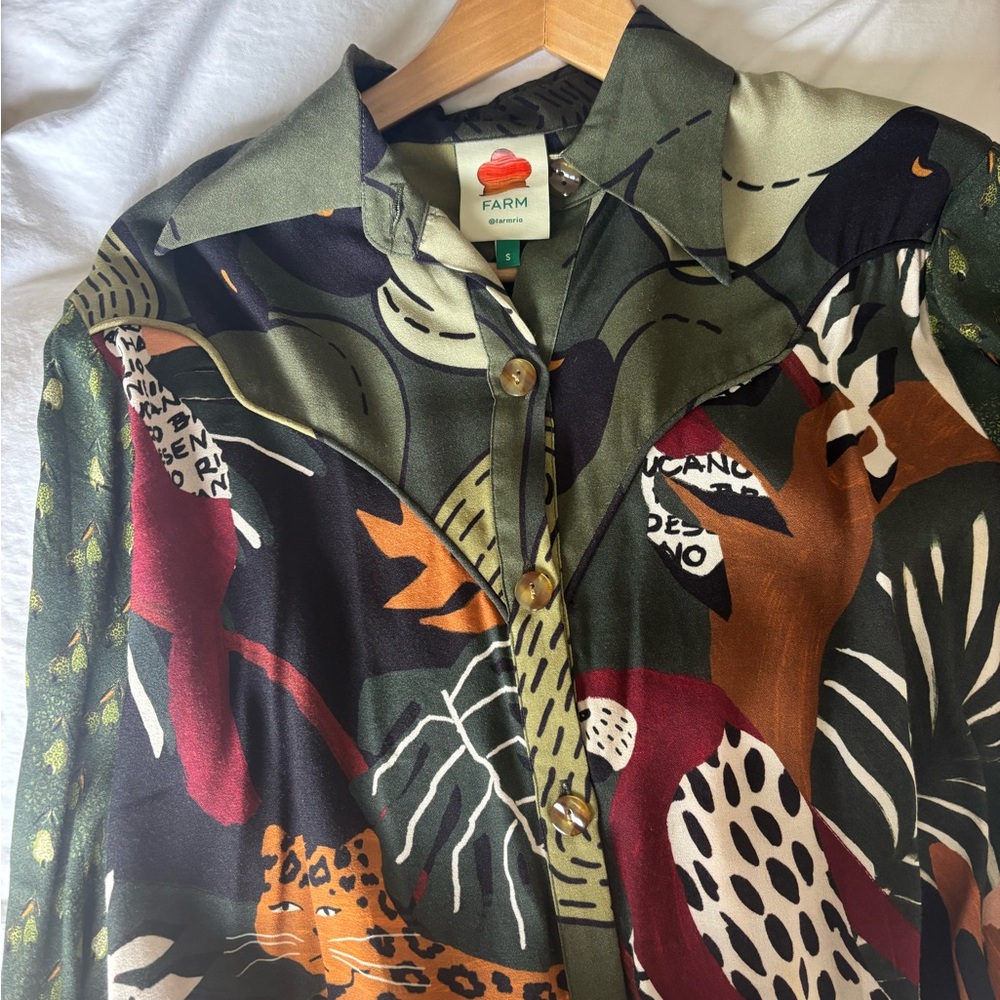 FARM Rio Olive Green Multicolor Jungle Button-Down Shirt